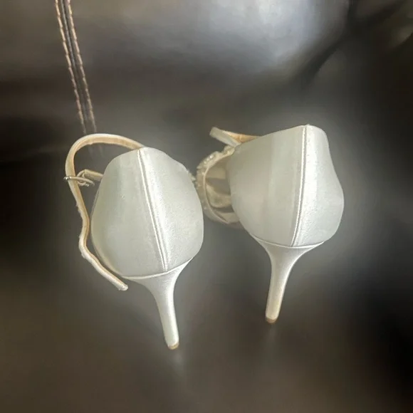 Badgley Mischka White Embellished Heels for Special Occasions 4 inches high - Picture 9 of 10